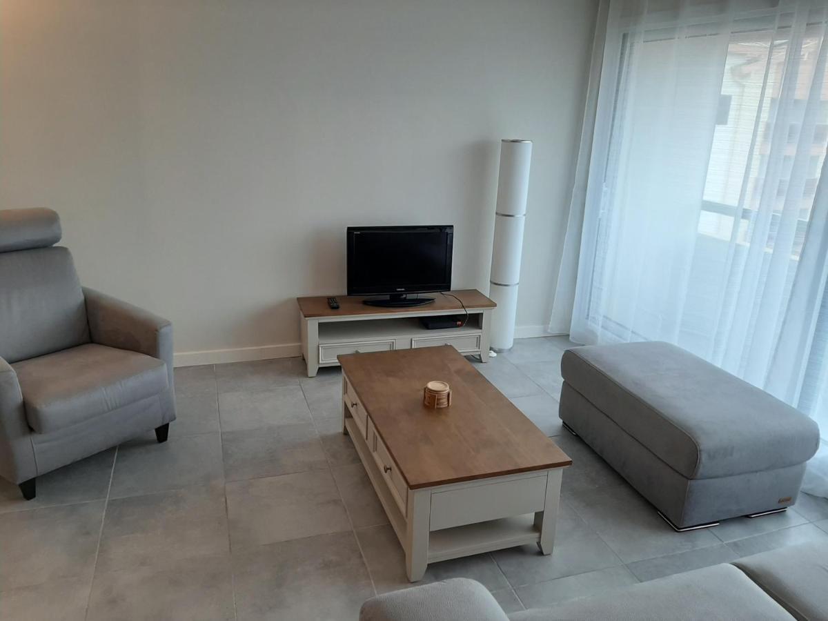 Appartement T3 Renove A 10 Min Du Centre-Ville Avec Balcon, Garage Et Wifi A Saint-Jean-De-Luz - Fr-1-239-584 Exterior photo